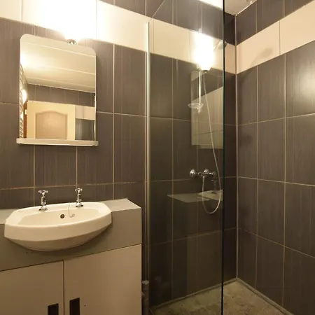 Rendeux Retreat With Sauna Дом отдыха