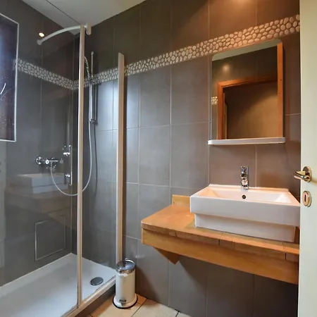 度假居 Rendeux Retreat With Sauna 拉罗什-阿登