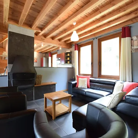 Dom wakacyjny Rendeux Retreat With Sauna